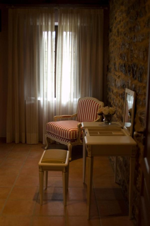 Lugueros Hotel Rural Los Arguellos מראה חיצוני תמונה