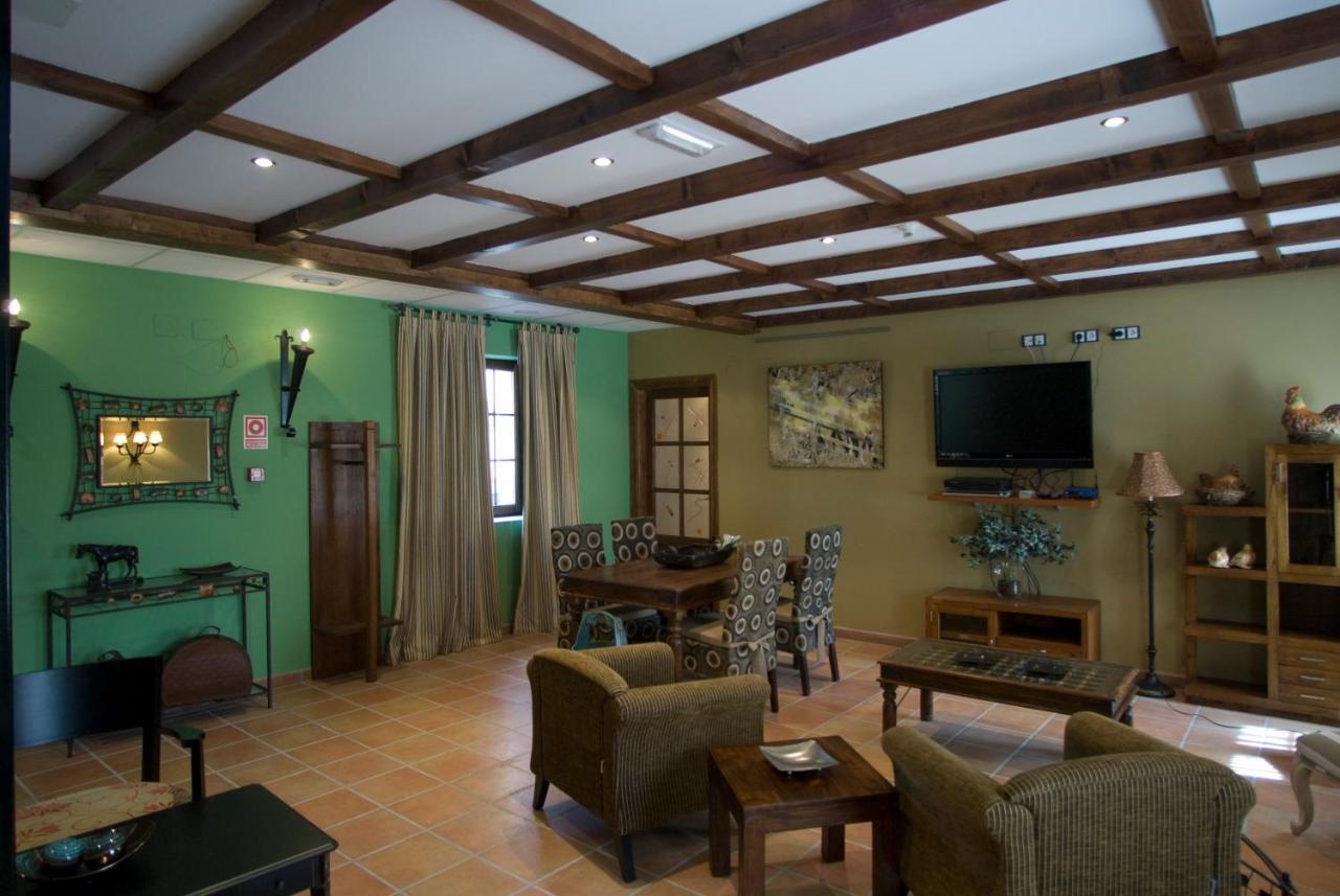 Lugueros Hotel Rural Los Arguellos מראה חיצוני תמונה