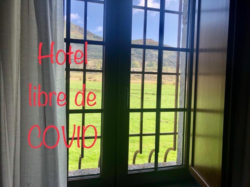 Lugueros Hotel Rural Los Arguellos מראה חיצוני תמונה